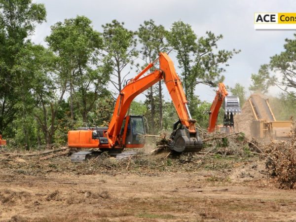 When-Should-You-Hire-Professional-Land-Clearing-Services